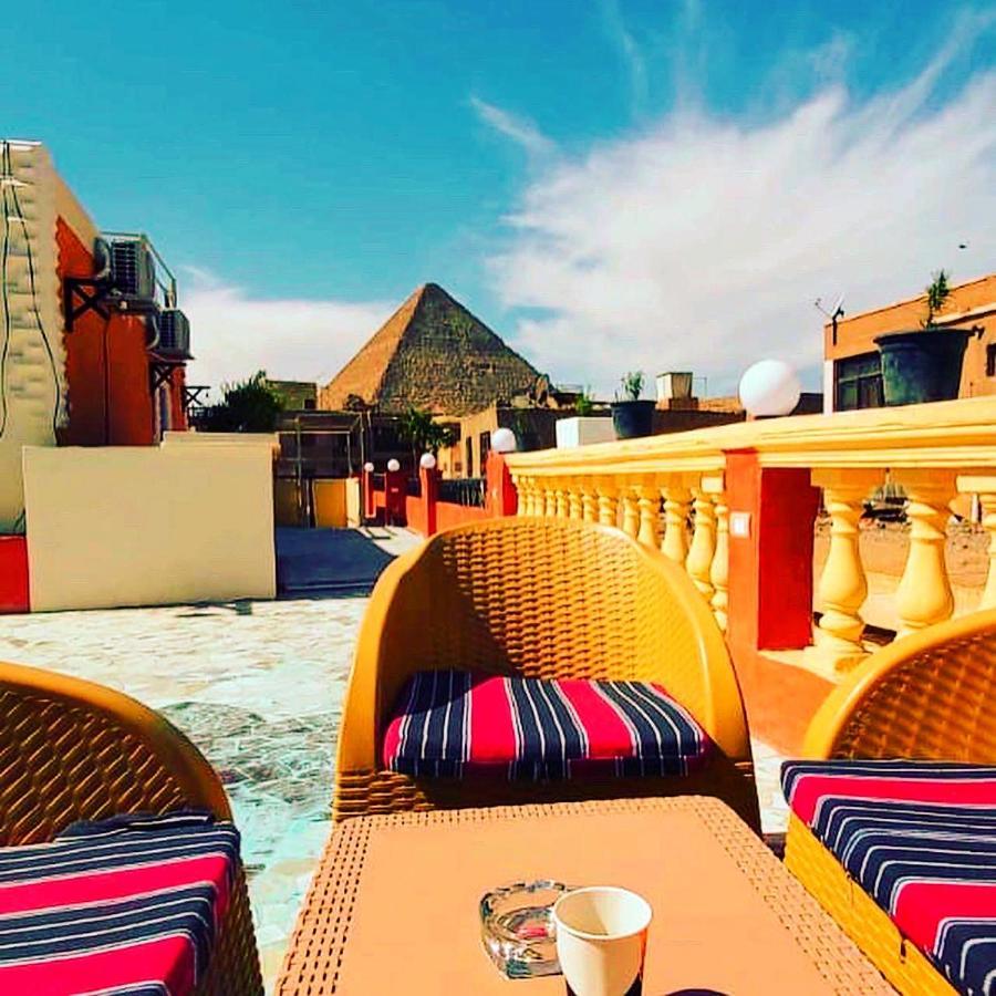 Carpet Alaadein Pyramids View Hotel Kafret el-Gabal Buitenkant foto
