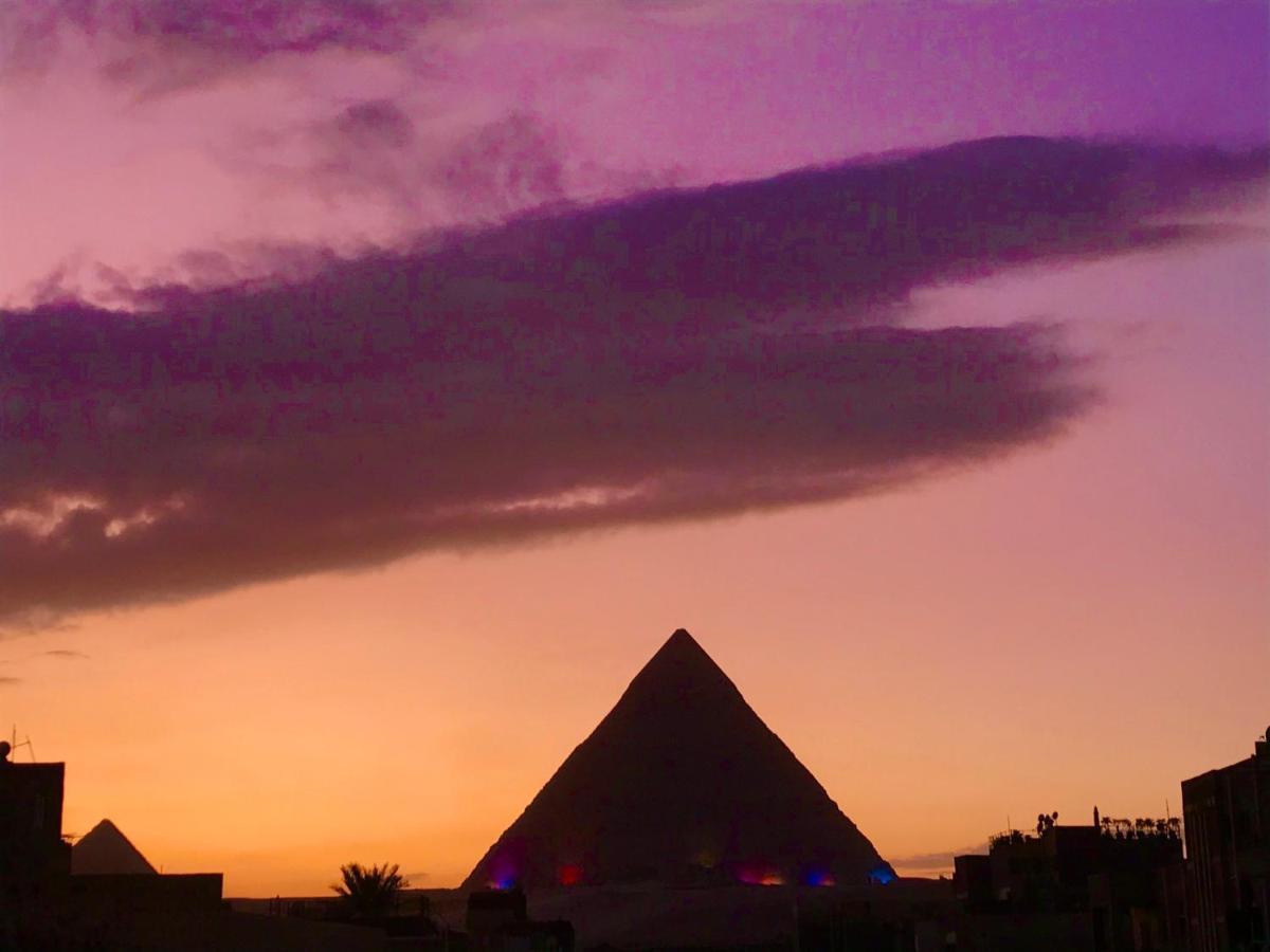 Carpet Alaadein Pyramids View Hotel Kafret el-Gabal Buitenkant foto